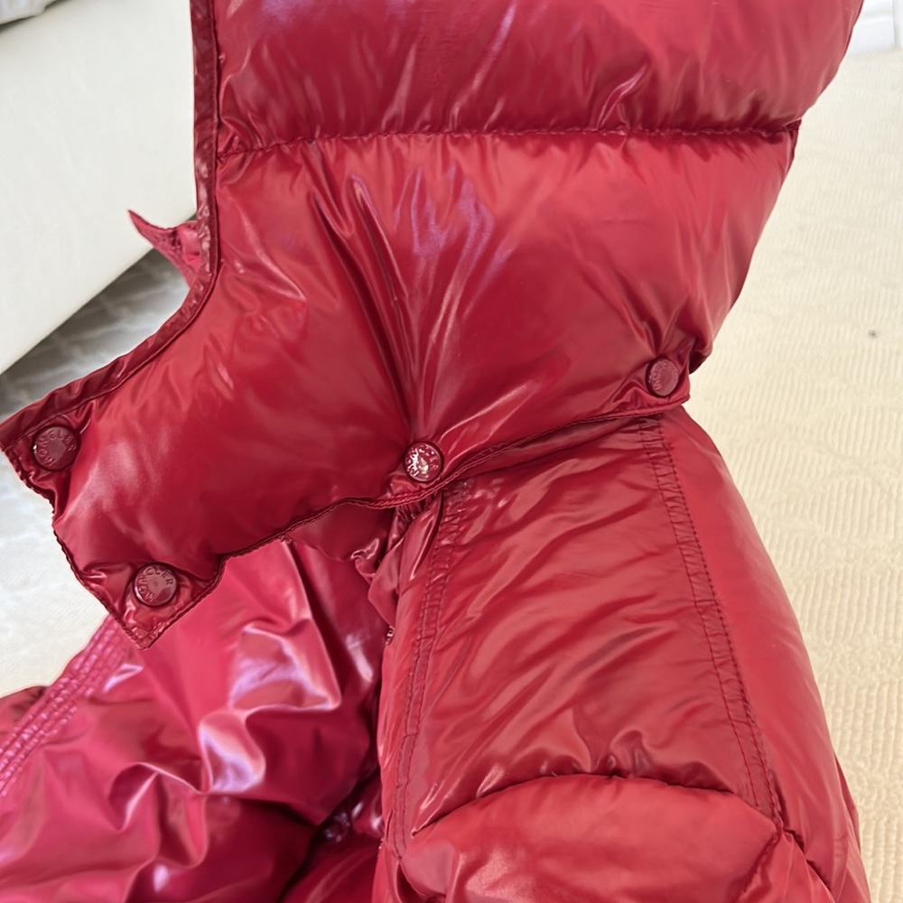 MONCLER red jacket - Picture 10 of 13